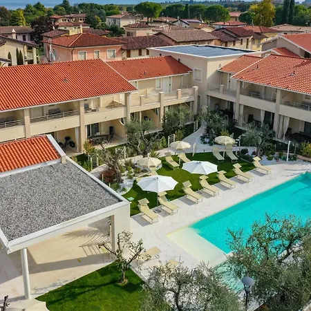 Le Ville Della Romantica Manerba del Garda Exterior photo